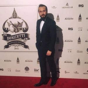 Meet your Posher, Mesut